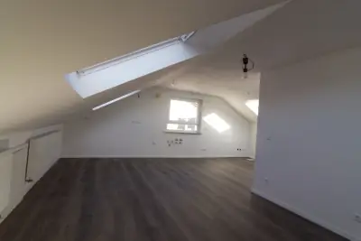 Helle 3-Zimmer Dachgeschosswohnung